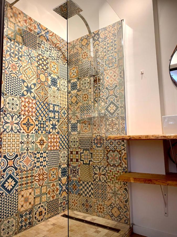 Les Fabuleux Appartements Du Coeur De Ville - Place Victor Hugo Besancon Bagian luar foto